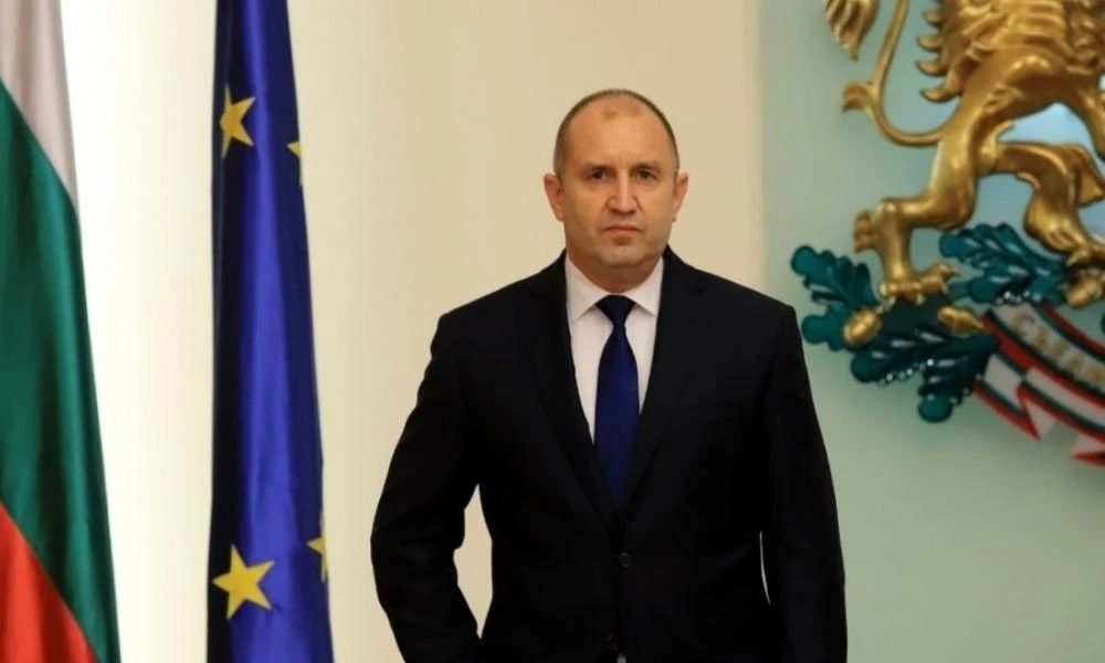 Ο πρόεδρος της Βουλγαρίας "τα πήρε" με τον πρωθυπουργό του Μαυροβουνίου επειδή τον έστησε 4 λεπτά